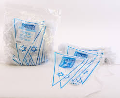 שרשרת דגלים ע נ ק י ת ( 120 דגלים)